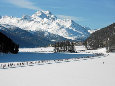 Engadiner Skimarathon vor dem Piz Margna