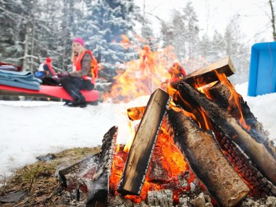 Streckenposten mit Lagerfeuer