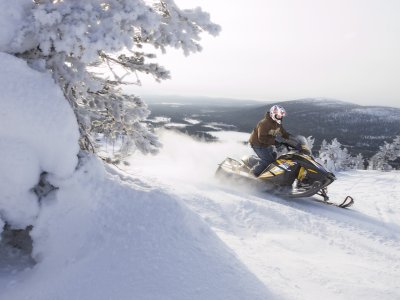 Zahlreiche Motorschlitten Angebote