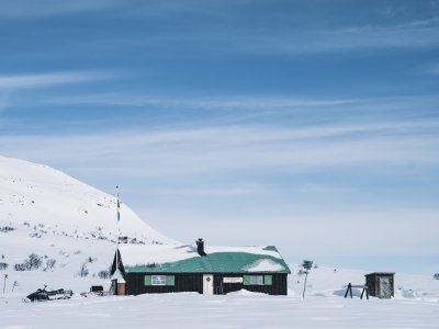 Cabane en pleine montagne !