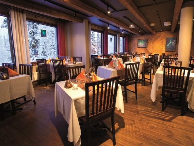 Auroras Restaurant