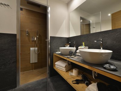 Salle de bain moderne !