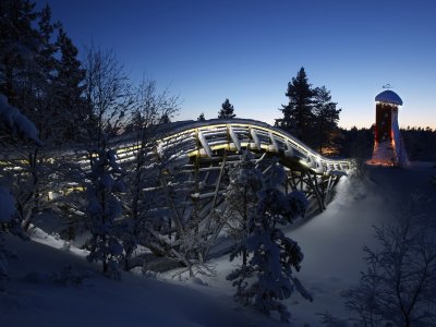 Brücke aus Eis und Schnee